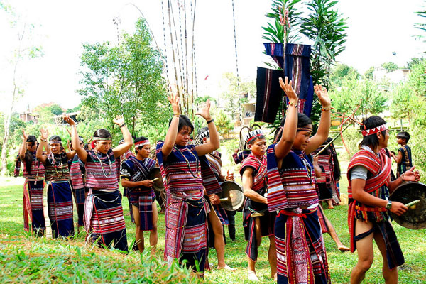 T&acirc;y Nguy&ecirc;n: trọng t&acirc;m du lịch Việt Nam 2014
